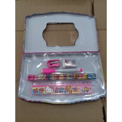 

Dijual Tempat pensil kaleng isi whiteboard terakhir