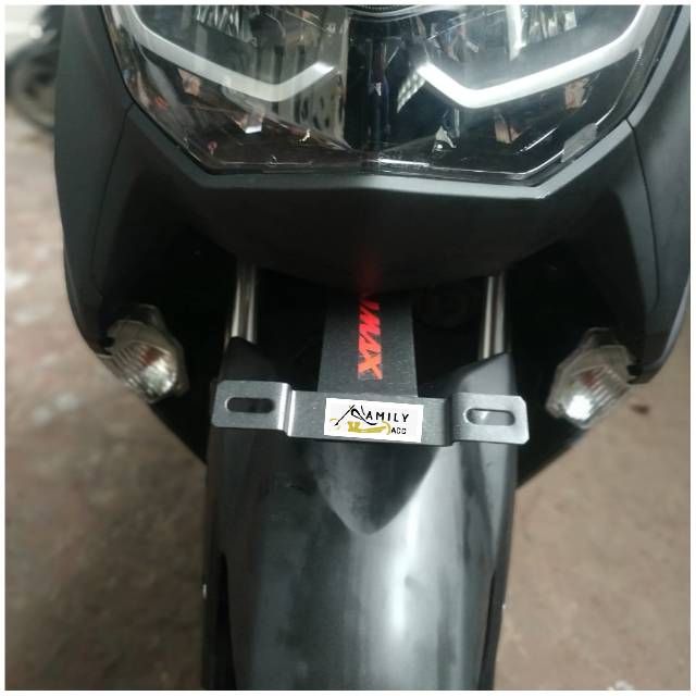 Dudukan Plat Nomor Depan All New Nmax 2020 - Tatakan Plat Nomor Kumis Depan Tebal Nmax 2020