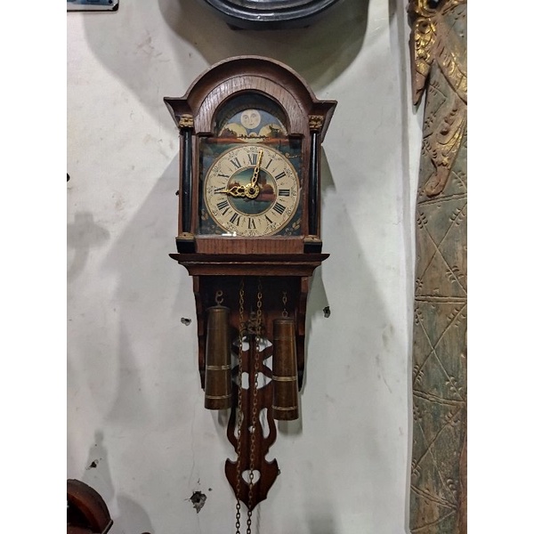 Jam Dinding Belanda Kuno Antik