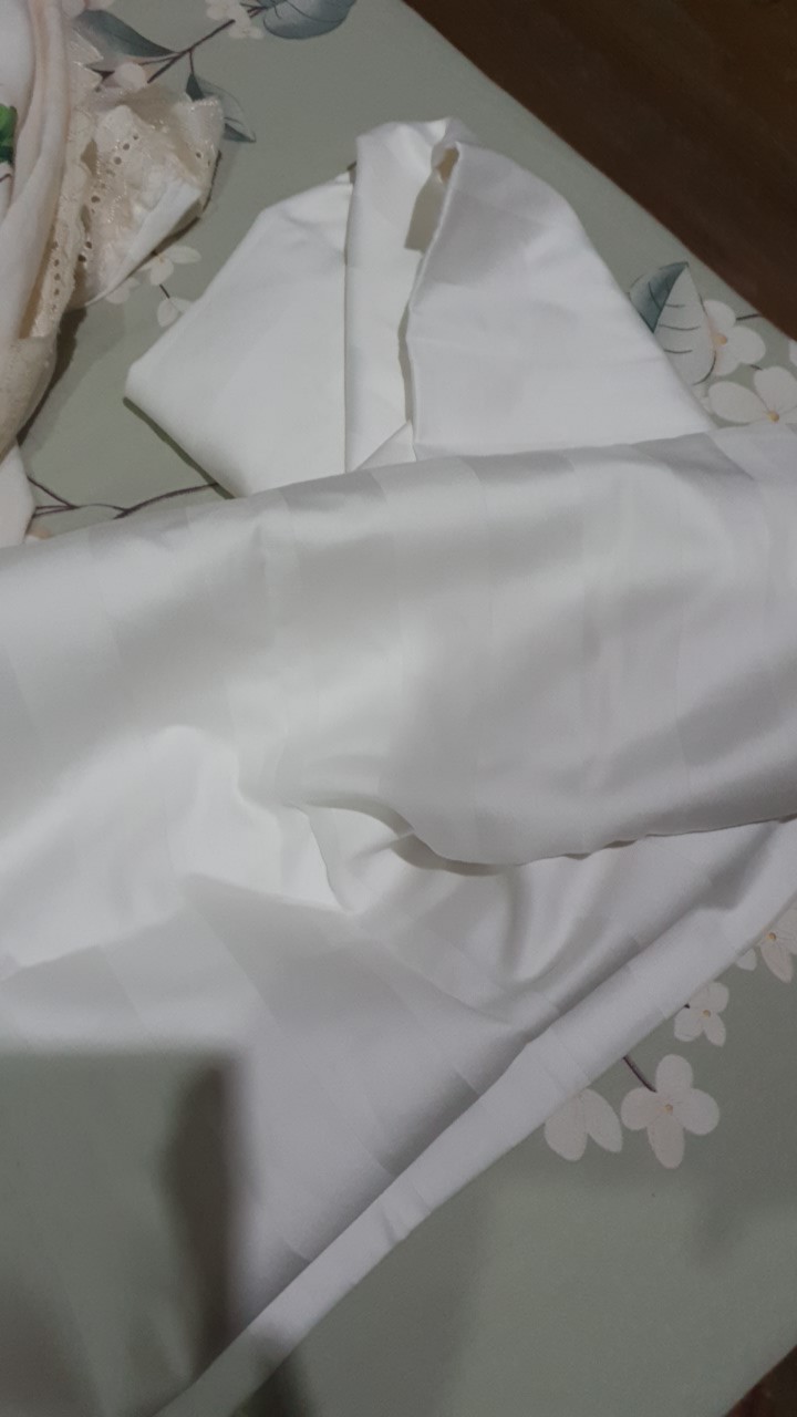 Sarung Bantal Katun - Dobby Salur - Clarissa