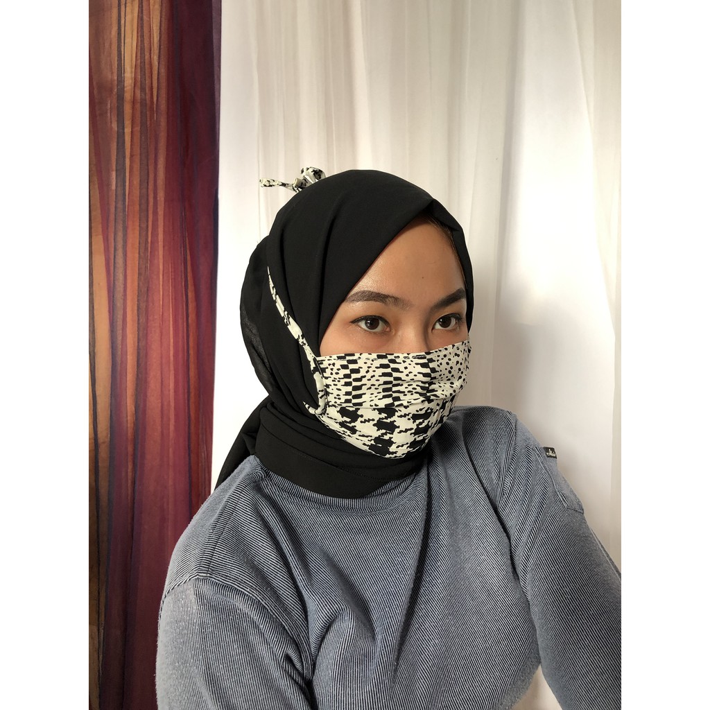 GYNDA MASKER KAIN POLOS MOTIF WOLFIS KATUN OXFORD
