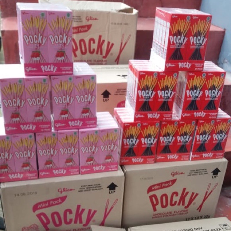 

2Xbtygneal Sakha Snack ) [] Pocky Strawberry / Coklat / Cookies And Cream 21 Gram (1 Pack Isi 10