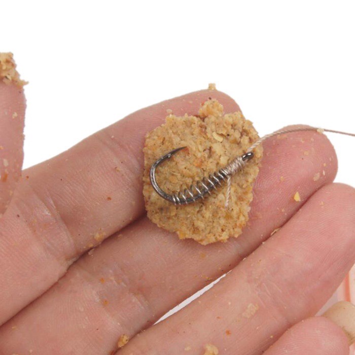 20pcs/lot High Carbon Steel Spring Hook Barbed Swivel Carp Jig Fly Fishing Hooks With Hole