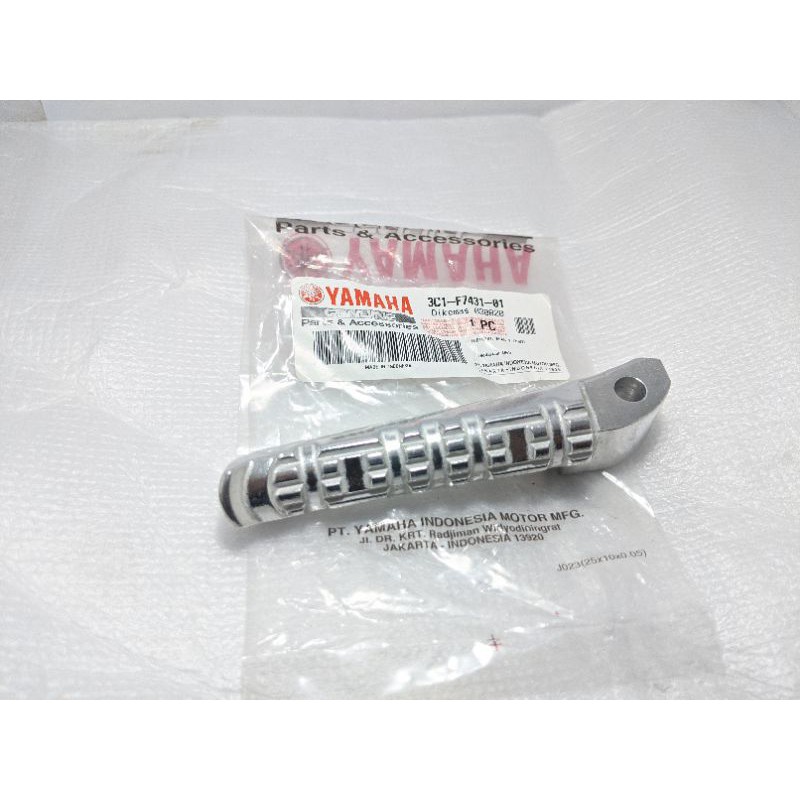 Step Footstep Futstep Besi Belakang Kanan Kiri Vixion  ORI YAMAHA ASLI YGP