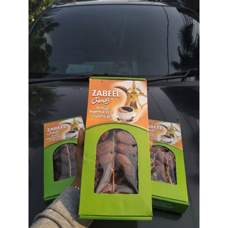 

Kurma tangkai Zabeel