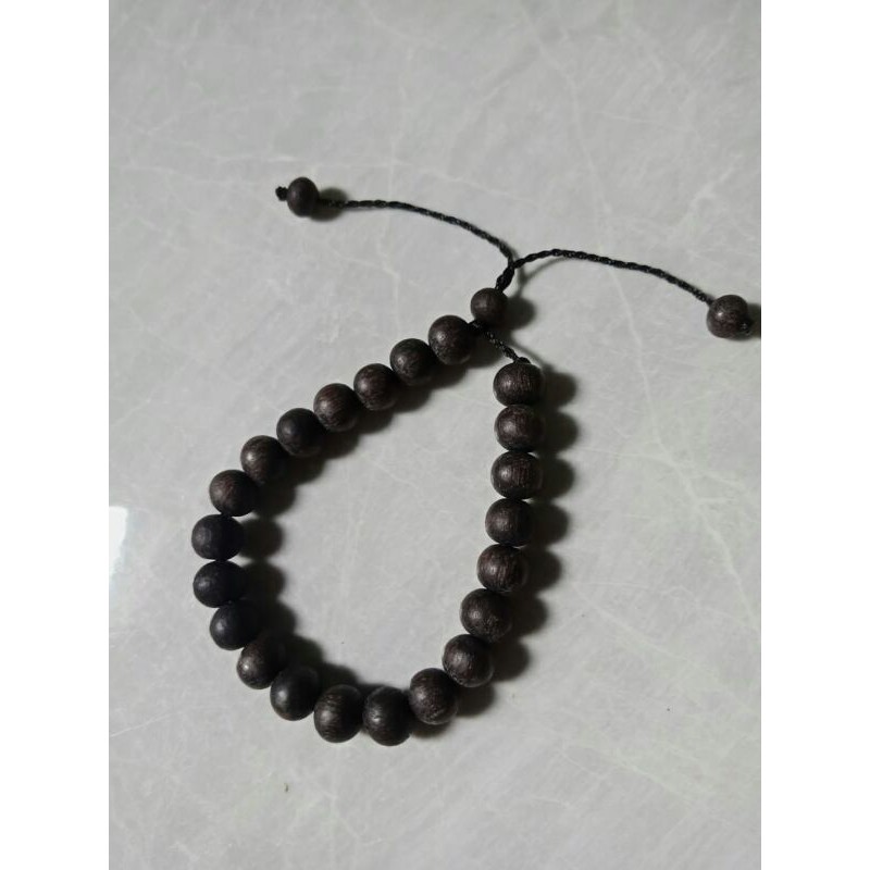 Gelang kayu ulin menang