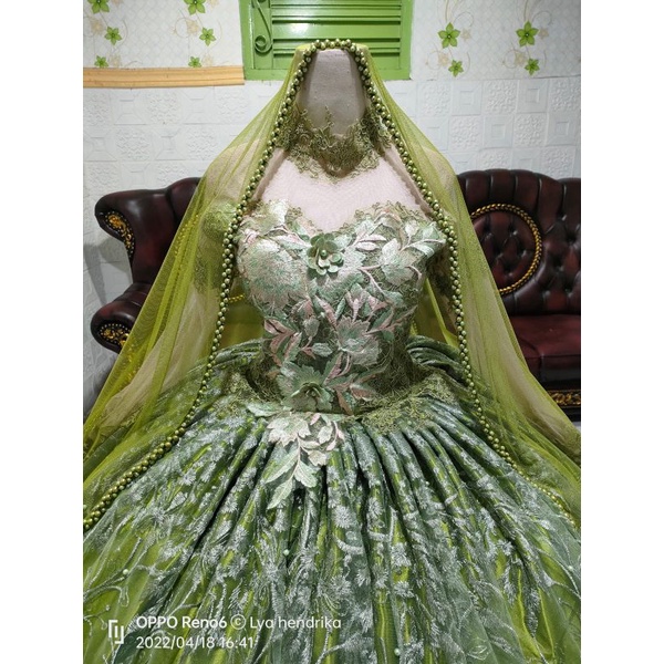 Gaun pengantin ballgown+veil Payet mutiara