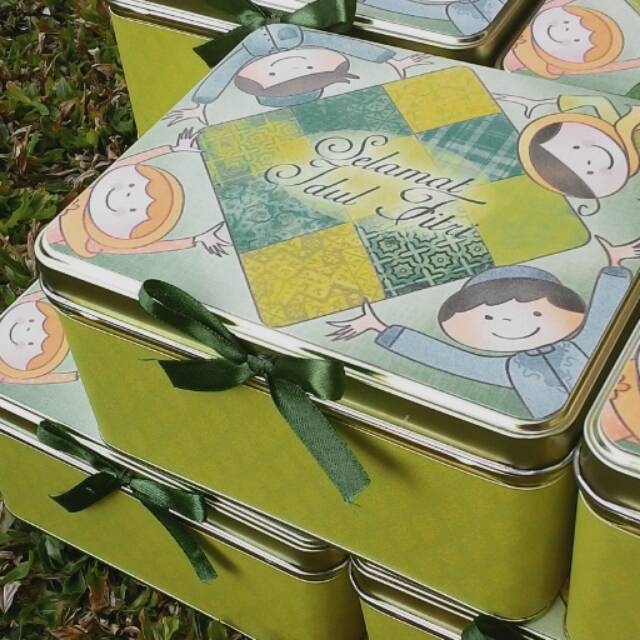 

Parcel Lebaran Kaleng - kue kering lezat