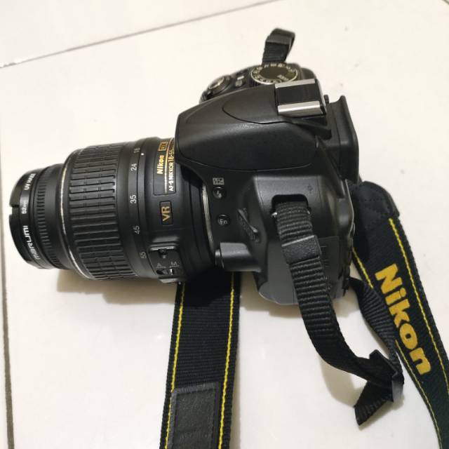 Kamera Nikom D3100