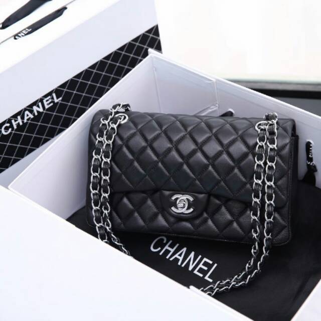 CHANEL MAXI 1112