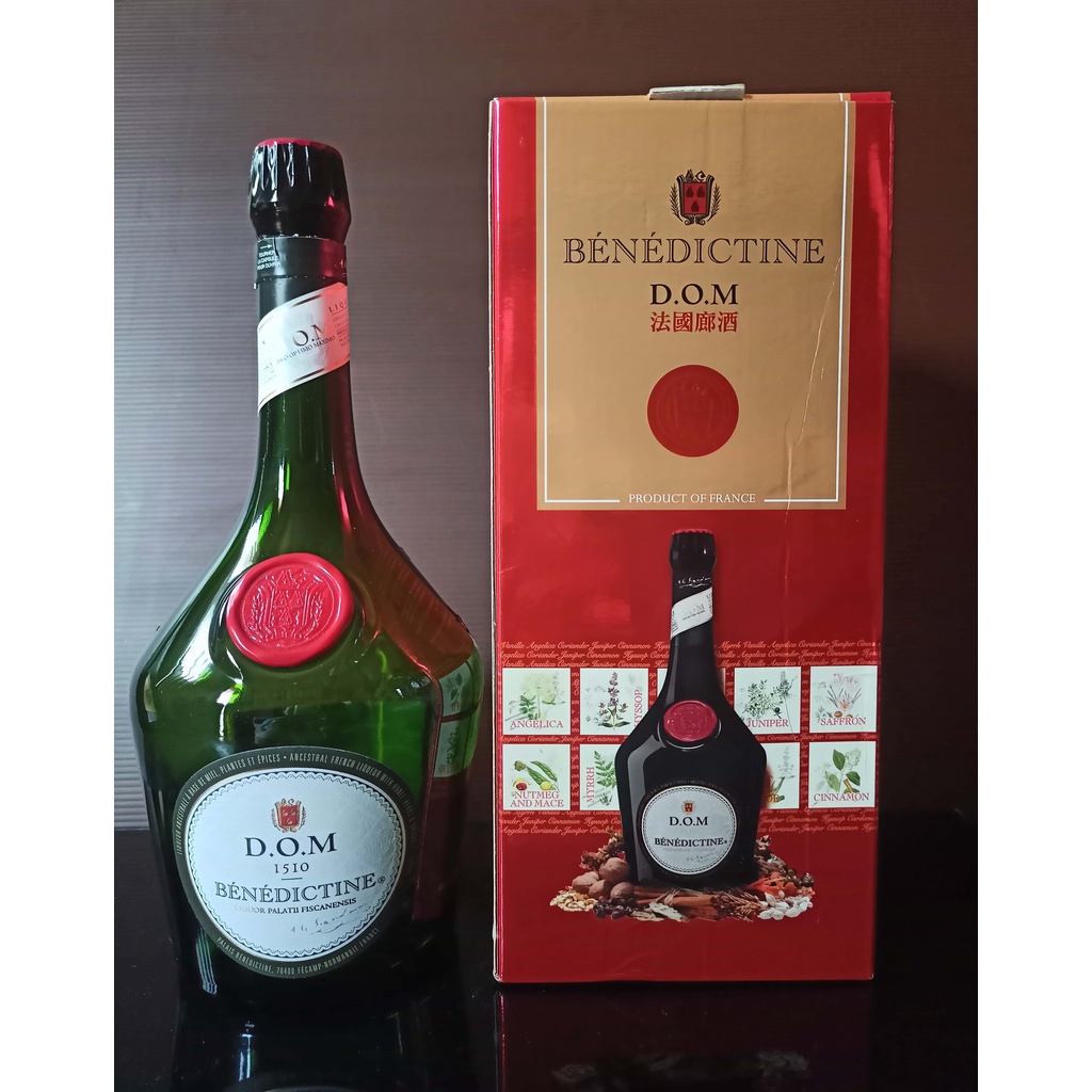 Botol bekas miras Benedictine 1 Liter + Box