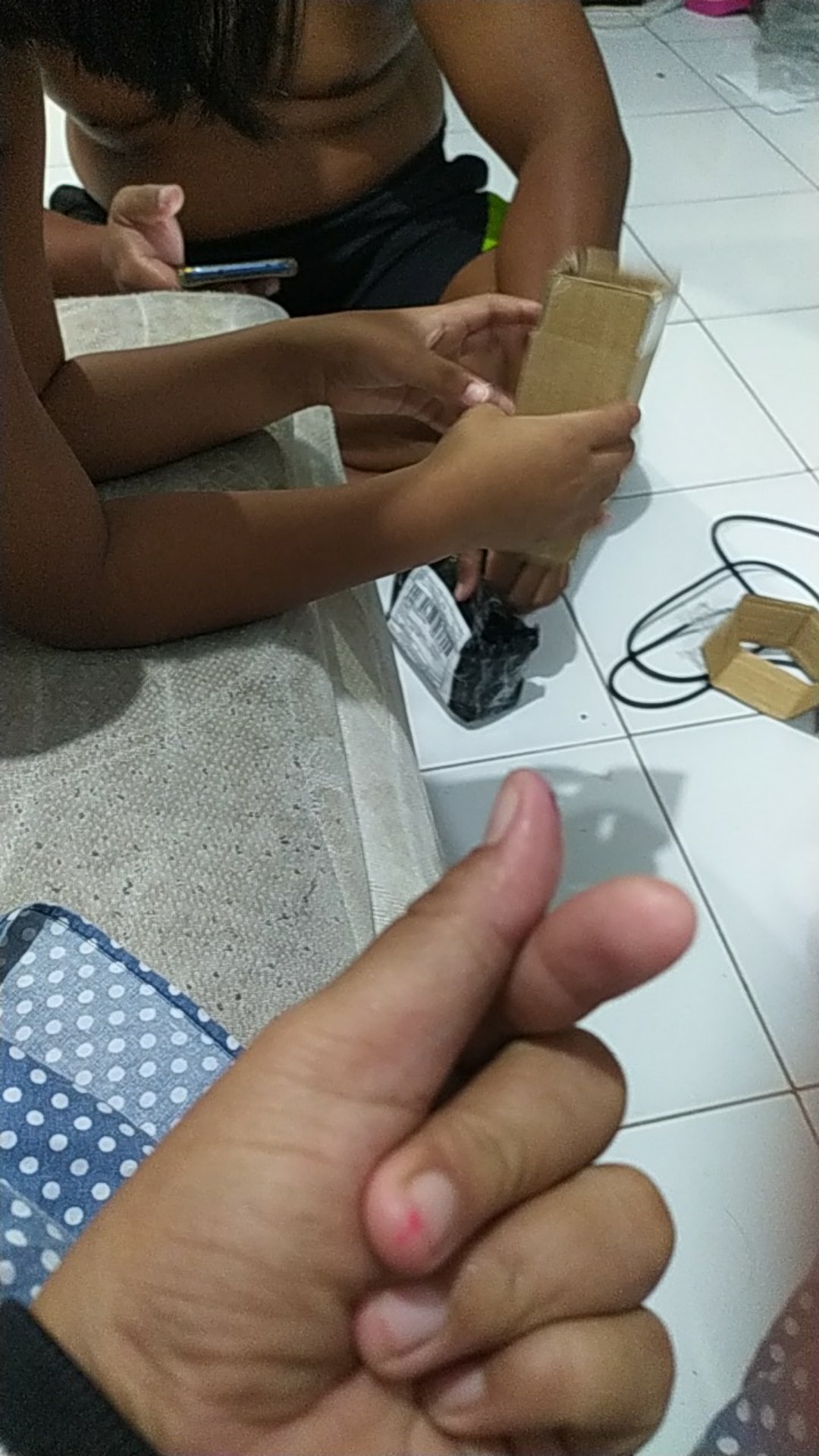 Stand Gelas Set + Teko