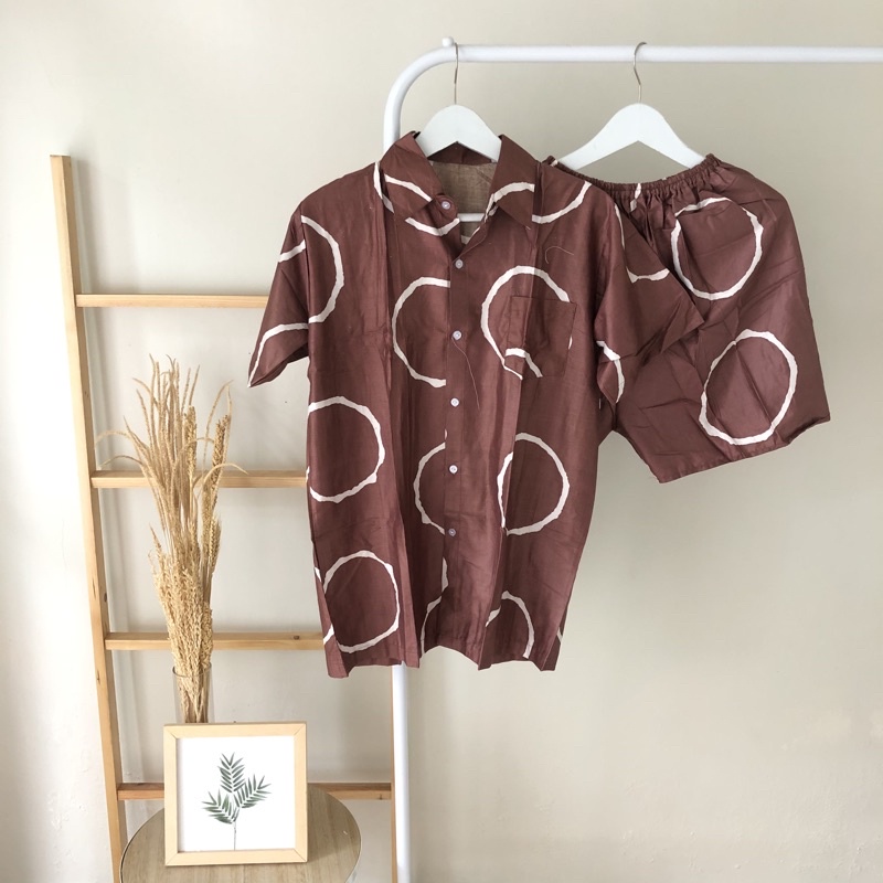 hirafa - One Set Setelan Atas Bawah Full Kancing / Baju Santai Tie Dye / Baju Wanita Pria-Big Ring - Walnut