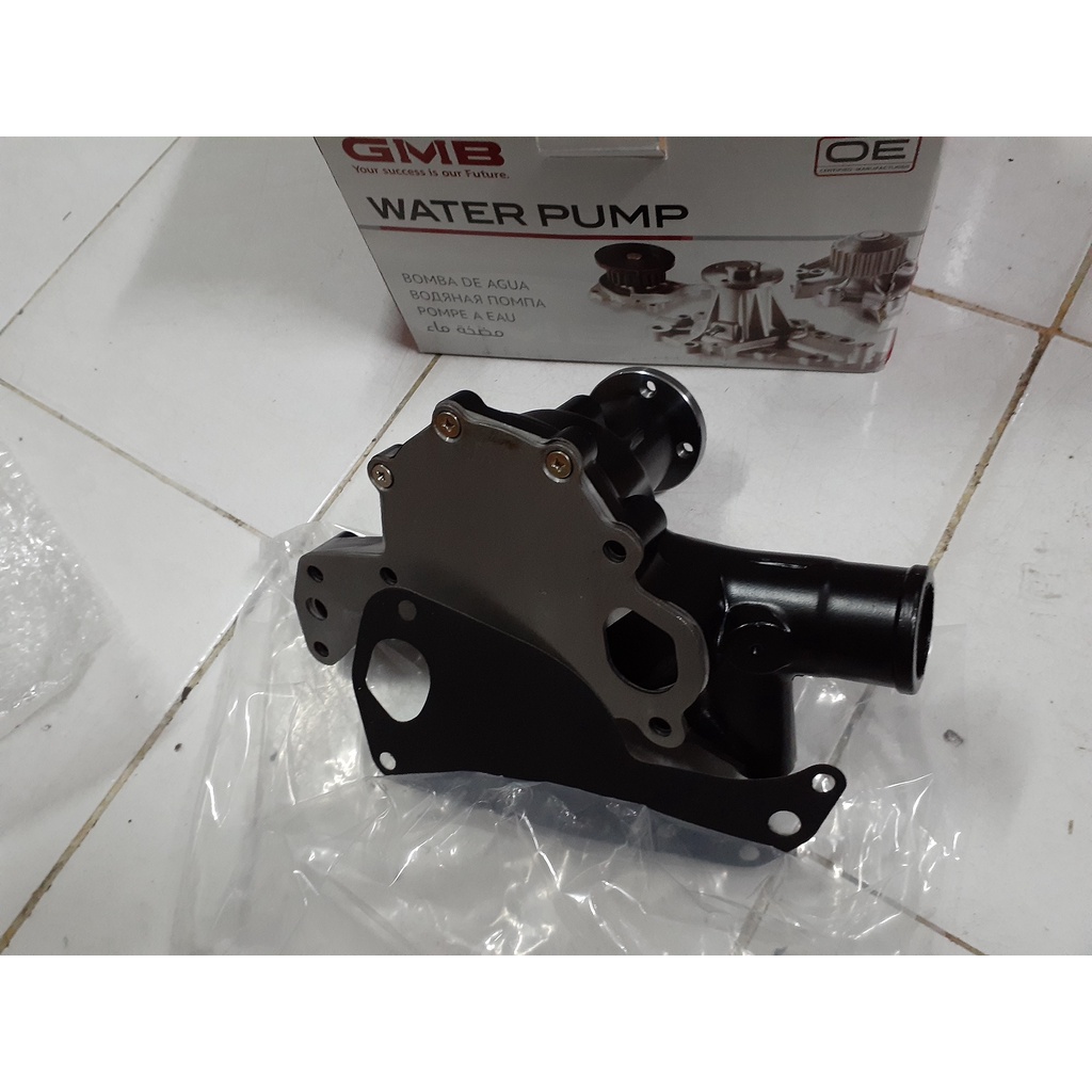 Water pump Toyota Hardtop BJ / 14B