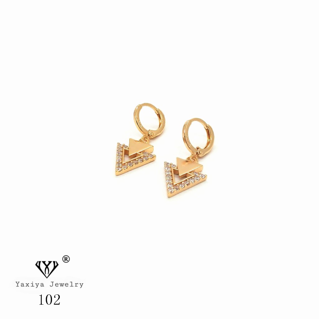 

Anting Emas Fashion Permata Perhiasan Lapis Emas 18K Yaxiya Jewelry 102