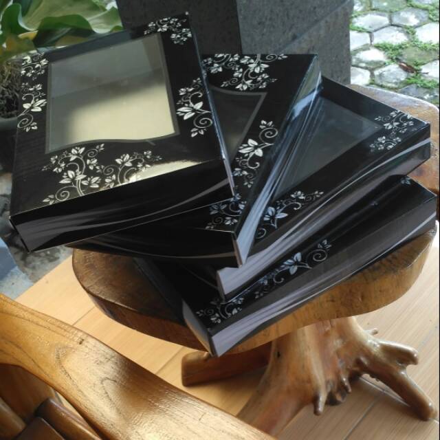 

Box / kotak kado / Souvenir / Kado / kotak hampers / Box packing