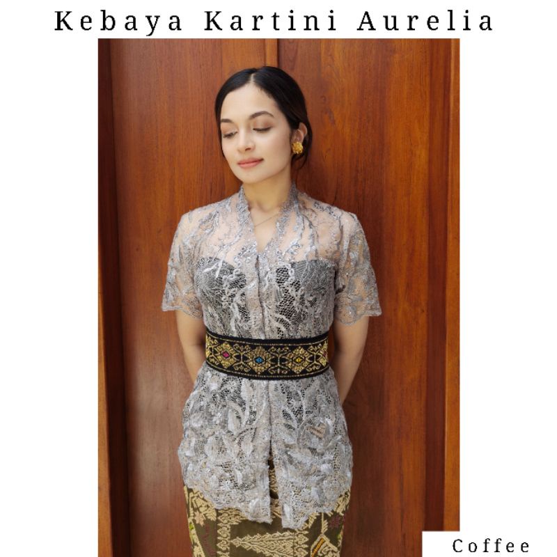 Atasan Kebaya Kartini Lengan Pendek Aurellia