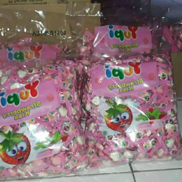 

permen yupi kemasan 200,