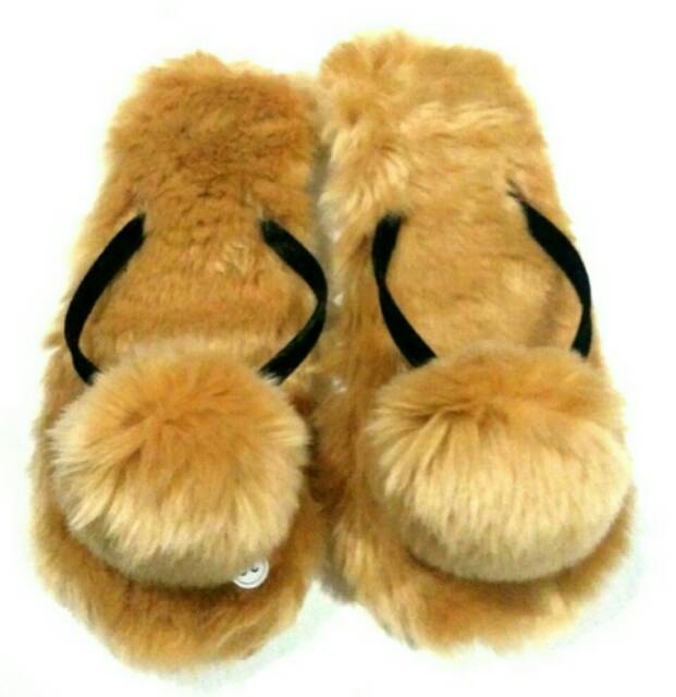 Sandal pompom bulu korea (premium) / pompom bulu premium