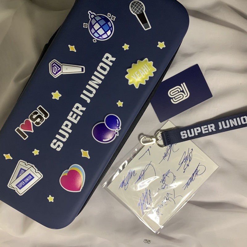 SUPER JUNIOR OFFICIAL FANLIGHT POUCH