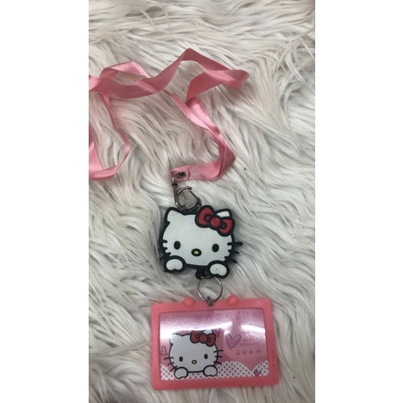 

name tag hello Kitty tali