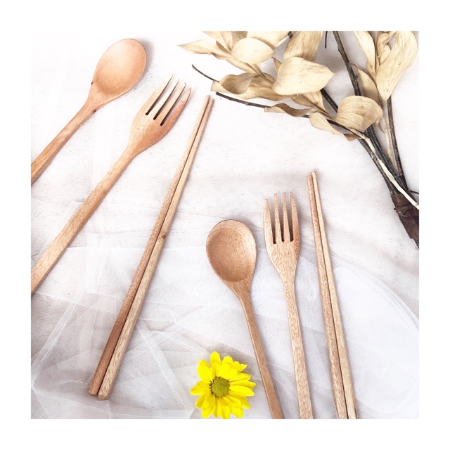 Jual KOREAN WOODEN CUTLERY SET Shopee Indonesia