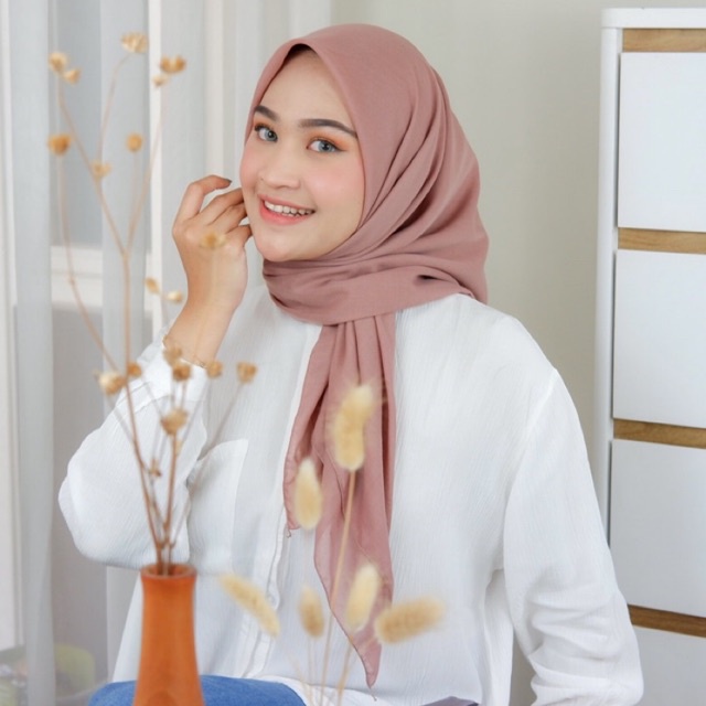 Hijab Segiempat Paris Voal Premium