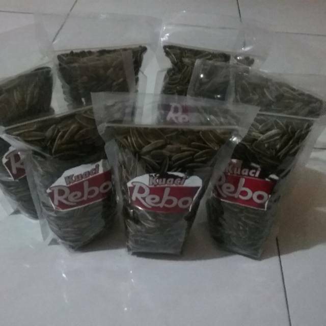 

Kuaci rebo 225gr 7 bungkus