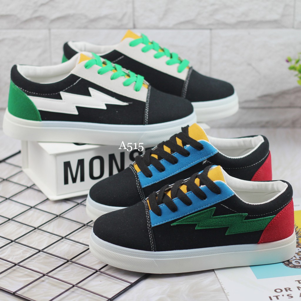 Sepatu sneakers A515