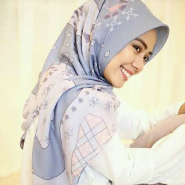 Jilbab segiempat maxmara / maxmara motif bunga
