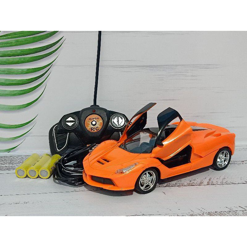 Mobil remote control Lamborghini buka pintu charger modern team