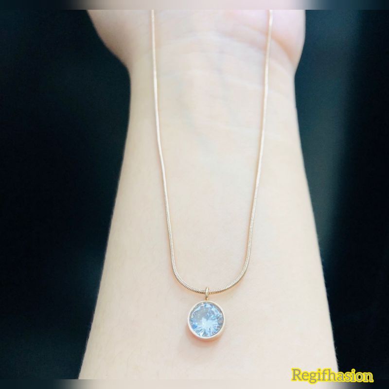 Kalung Titanium Anti Karat Wanita / Liontin Bulat Permata Berkilau COD