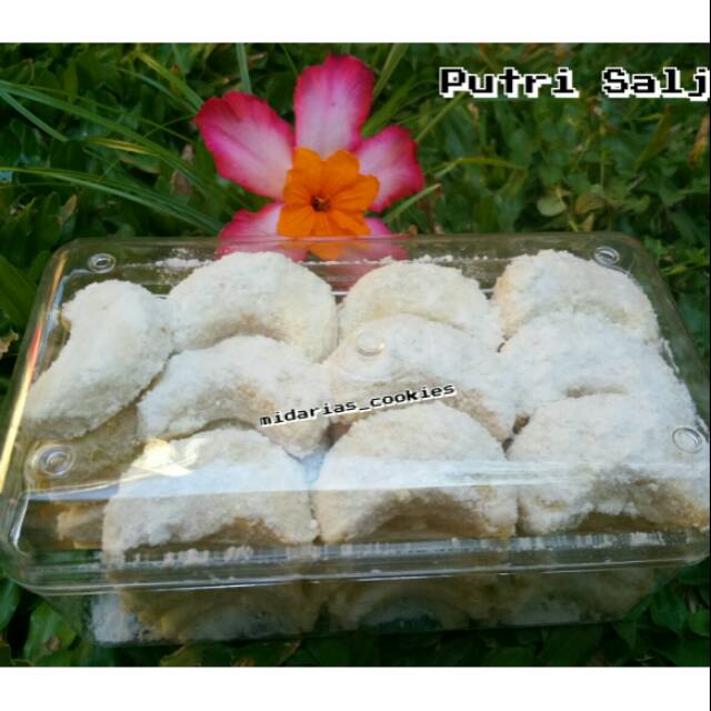 

Putri Salju Kacang Mete (PREMIUM)