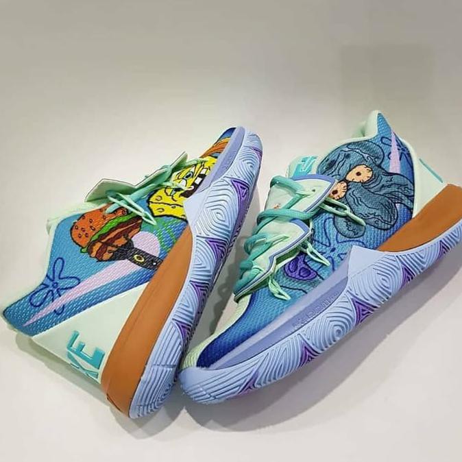 ■ BANTING HARGA SEPATU BASKET WANITA ORIGINAL■ NIKE KYRIE IRVING 5 PREMIUM BOBMIX MURAH