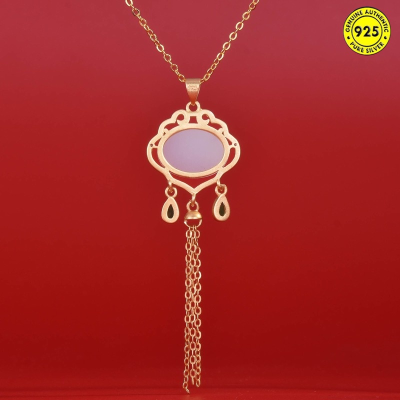 Kalung Rantai Dengan Liontin Rumbai Batu Chalcedony Natural Gaya Istana Ruyi Untuk Wanita