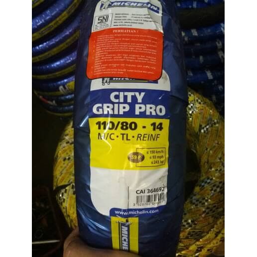 ban luar 110 80 14 michelin tubeless HAM