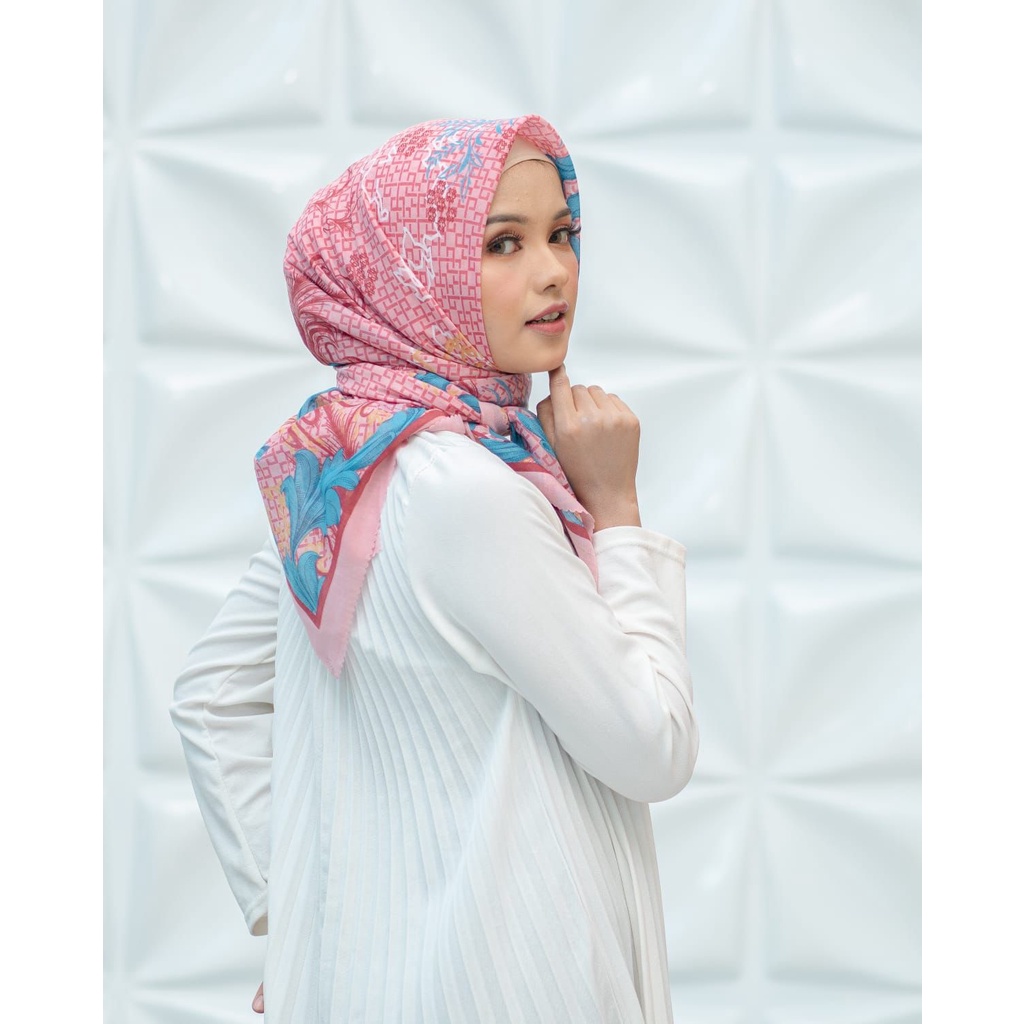 Hijab Segiempat Motip Voal Motif Terbaru Lasercut Hijab Segiempat Voal Motif Printing Kerudung Segiempat Voal Jilbab Segiempat Voal Motip,Kerudung Segiempat GROSIRR-M884