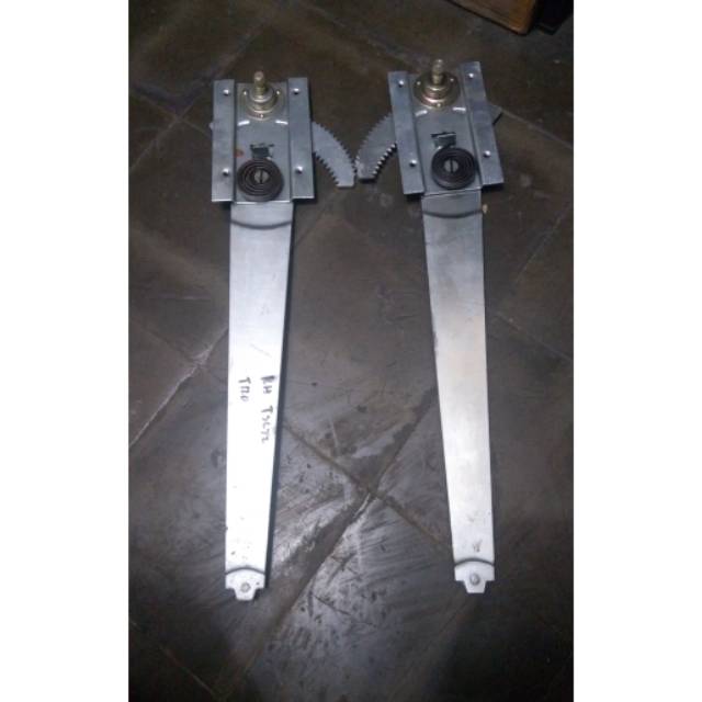 Regulator kaca colt T120 tahun 78-80