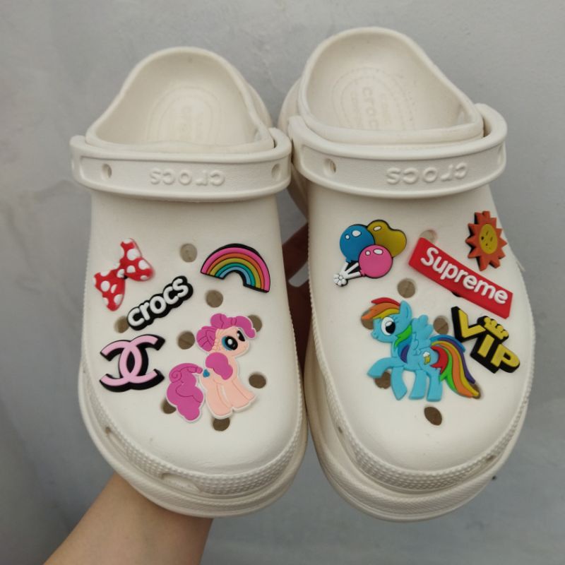 CHARMS JIBBITZ ACCESSORIES SANDAL FASHION and CROCS