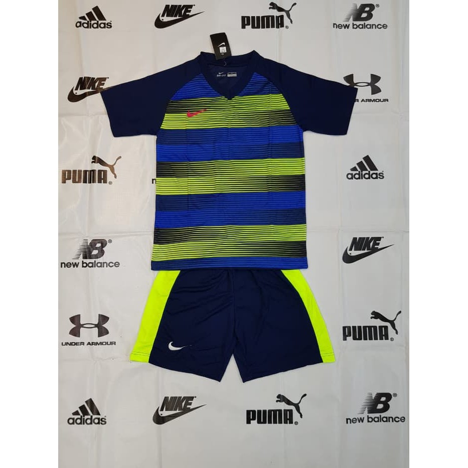 Jersey + Celana GO Setelan Futsal Nike PREMATCH INGGRIS WORLD CUP