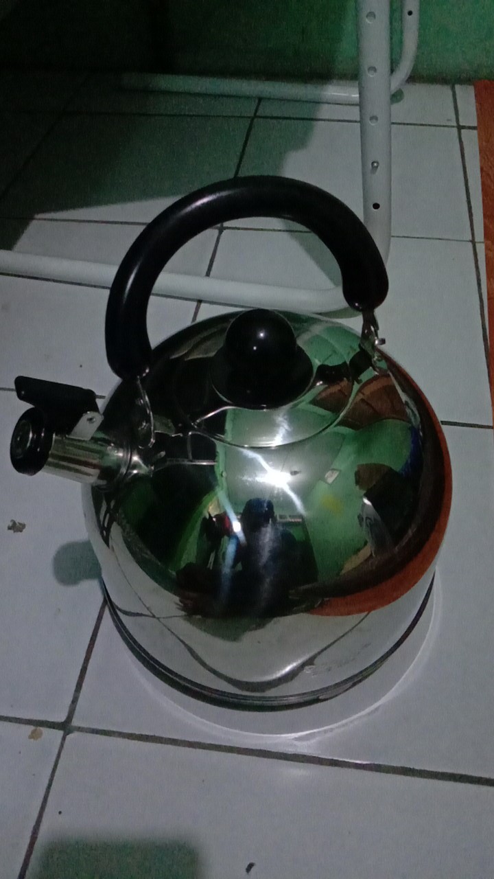 Solid Teko Listrik Bunyi Siul 7 Liter Sl-ak166 7l / Ceret / Kettle Elektrik 7.0l Whistling Kettle