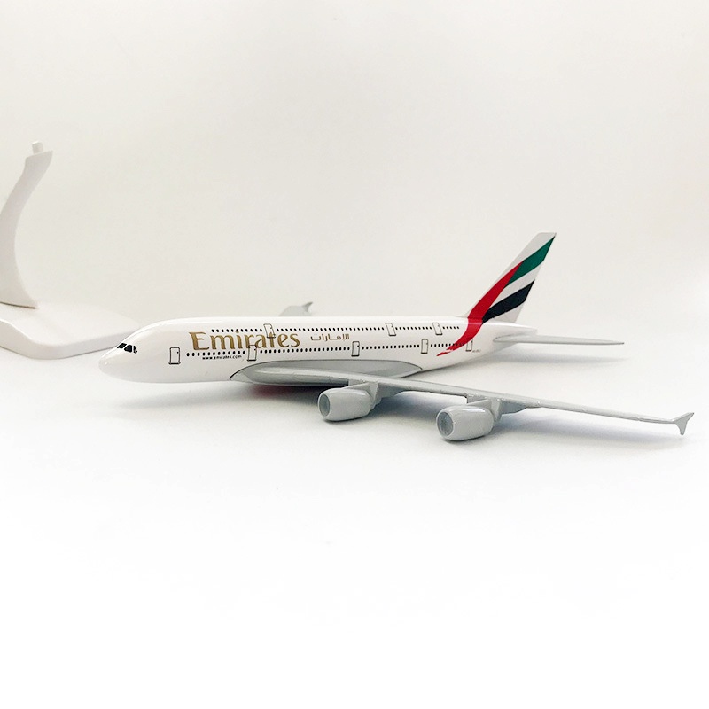 Miniatur Diecast Pesawat Airbus 380 A380 Bahan Metal Dengan Stand Display Untuk Koleksi