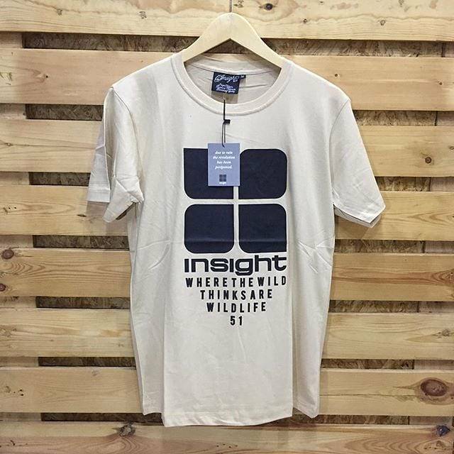 Kaos lengan pendek cream insight