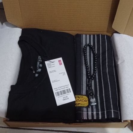

Paket kaos/Hampers ikhwan/kado ulang tahun cowok/giftbox
