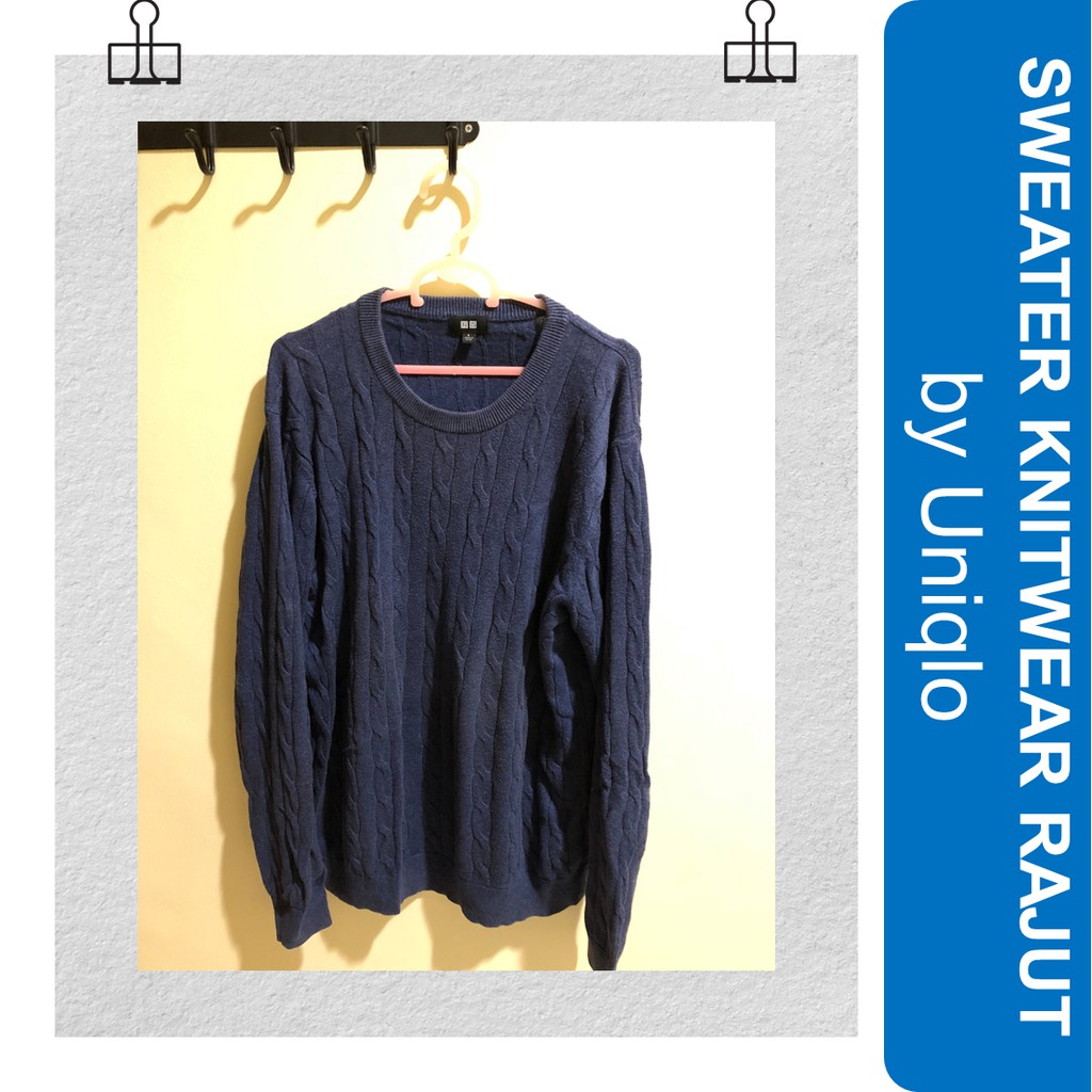 Uniqlo Sweater Knitwear Rajut Pria Biru NAVY