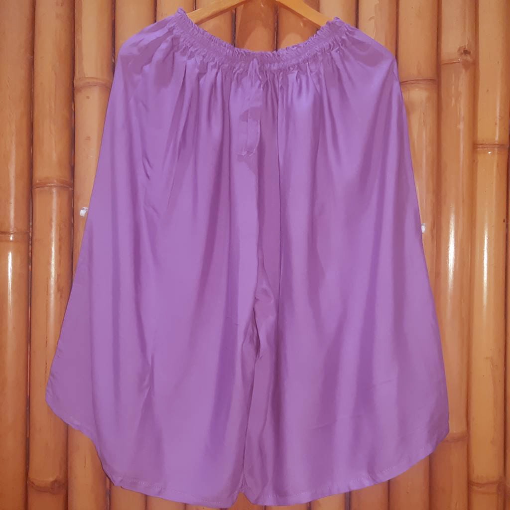 Celana Kulot 3/4 Jumbo Bali Warna Polos Rayon Lembut dan Adem-Purple