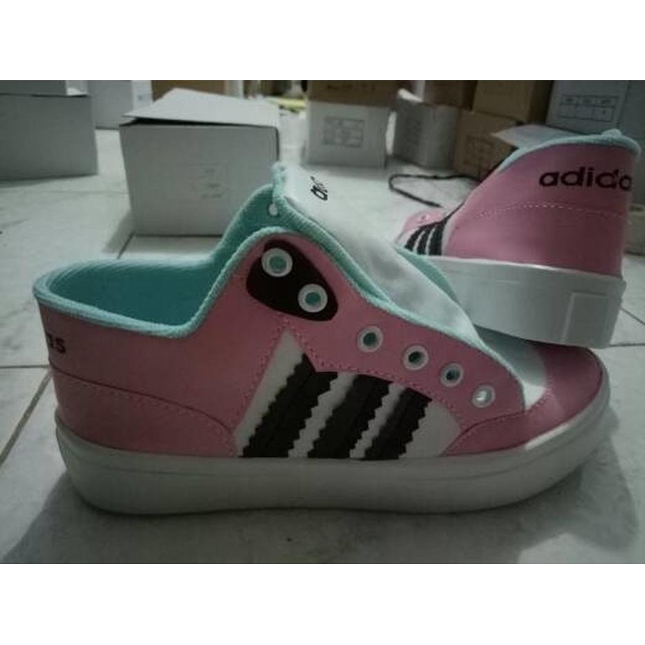 Fashion Wanita SNEAKER BOOTS ADIDAS CL SALEM Masa Kini