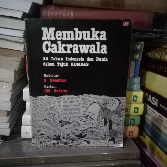 ORI BUKU MEMBUKA CAKRAWALA 25 TAHUN & DUNIA DALAM TAJUK KOMPAS