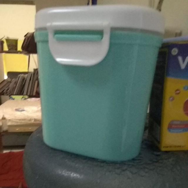 Toples Tempat Penyimpanan Susu Bubuk Traveling Portable Large 800 Ml