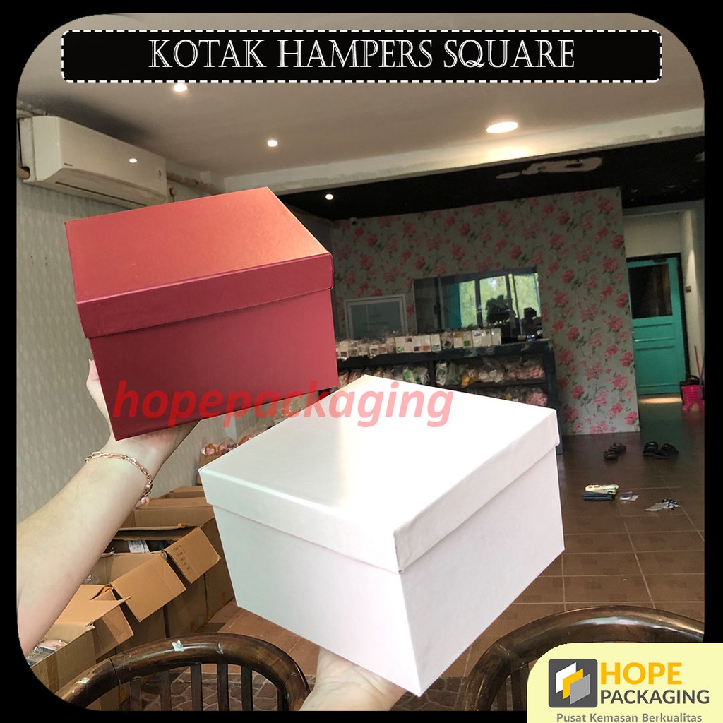 Kotak Hampers Uk. 20cm x 20cm Tinggi 13cm Bloom Square Flower Box Kotak Kado Hampers Square kotak hadiah